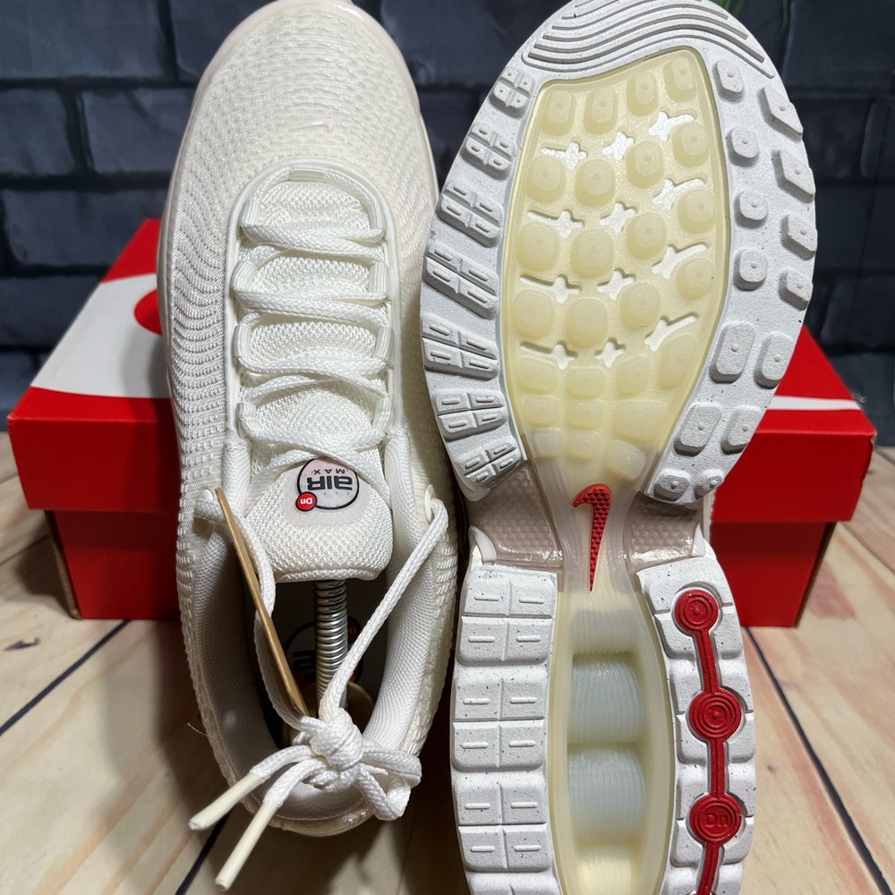 Nike Air Max DN SE - Picture 8 of 10